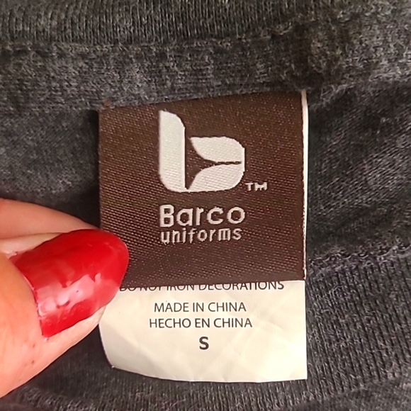 Wendy's Employee Merch Graphic Tee Tshirt Front & Back Gray Womens Size Small - Picture 16 of 16